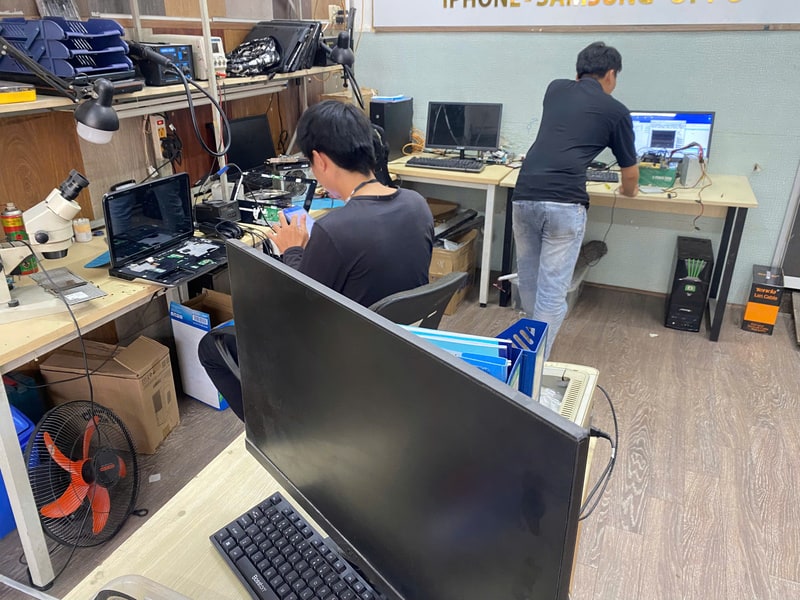 trung tâm nâng cấp ssd máy tính chính hãng